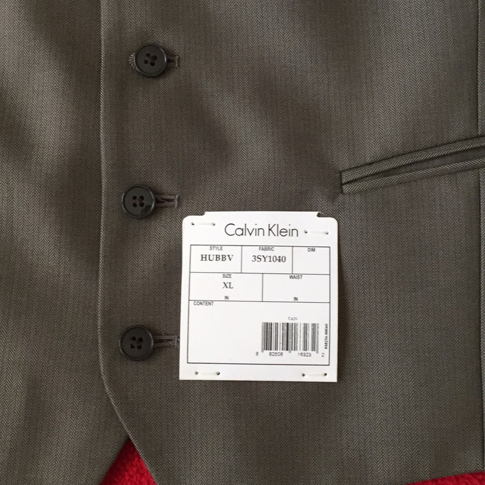 Calvin Klein Suit Vest. - Picture 4 of 8